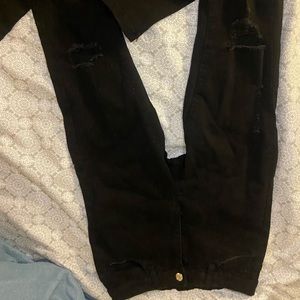 black ripped jeans, size medium, color black